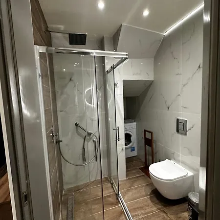 아파트 Guest House 가스투리온